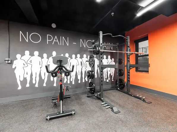 781 Washington Avenue image 22 of 29