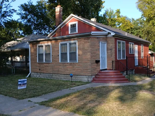 373 S Hamilton St, Gary, IN 46403