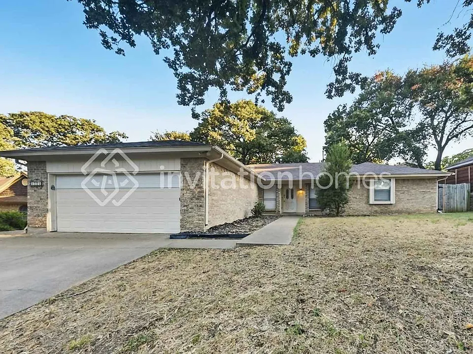 4510 Lone Oak Dr