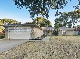 4510 Lone Oak Dr, Arlington, TX 76017