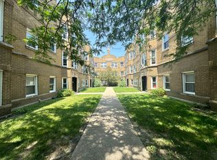 4830 W Addison St #S3, Chicago, IL 60641