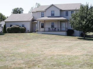 9 Hermann Ct, Tremont, IL 61568