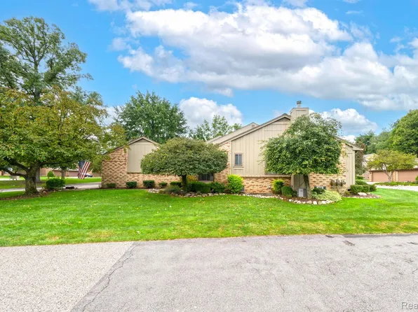 1822 Reis Ct, Rochester, MI 48309