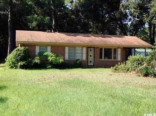 22 Freda Ln, Saint Helena Island, SC 29920