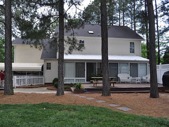 5th image of 8885 Oldenburg Dr