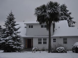 1028 1st St, Florence, OR 97439