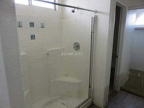 4th image of 5739 Roundrock Dr