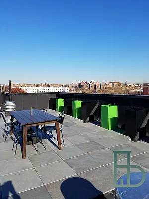 Rented by Miron Realty Group | media 25