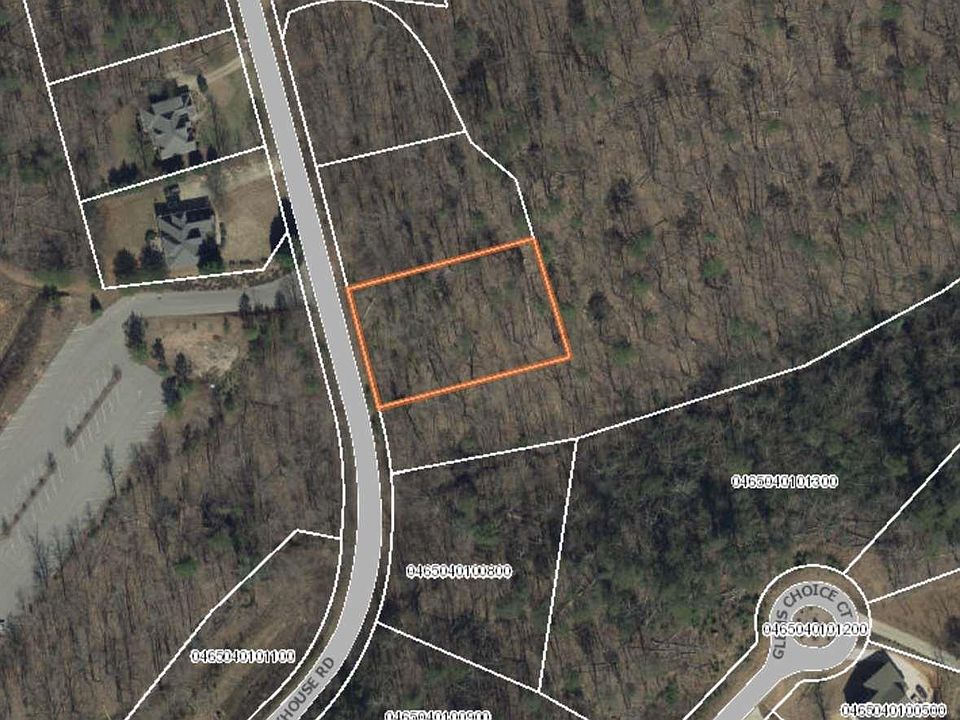 2nd image of 410 Old Rockhouse Rd