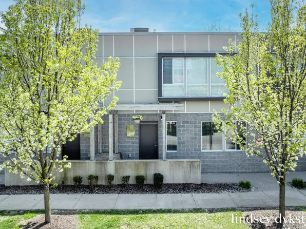 600 Douglas St NW #612B, Grand Rapids, MI 49504