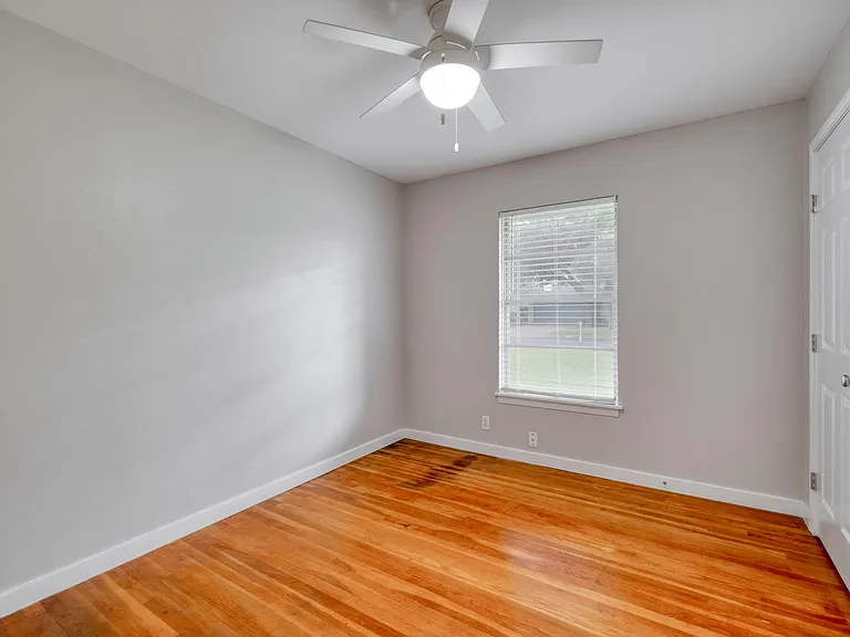 8202 Polar Dr — Photo 19