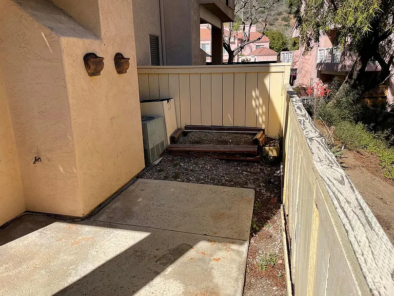 12065 Calle De Montana #212-EL — Photo 15