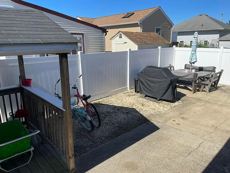113 Surf Dr — Photo 30