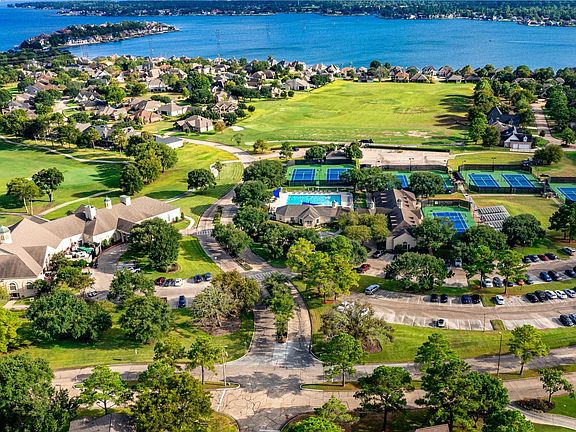 3rd image of 29 Bermuda Cir