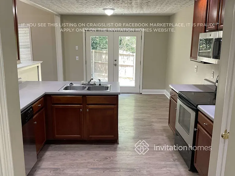 121 Nacoochee Way — Photo 5