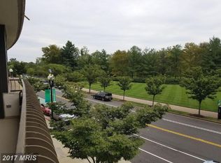 1300 Crystal Dr APT 204S, Arlington, VA 22202