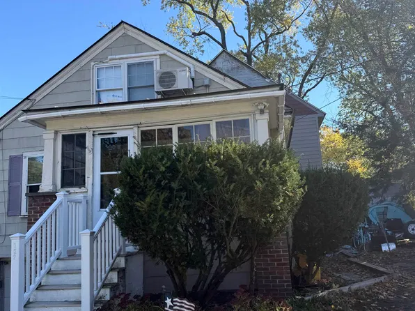 222 South Street, Hartford, VT 05088