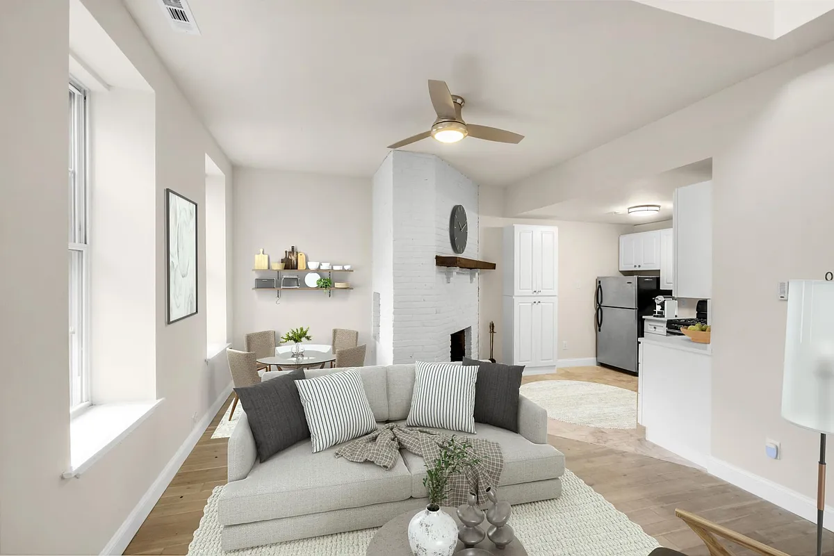 Building Photo - 234 Bainbridge St #2F