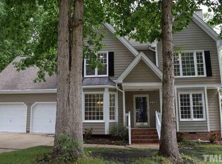 305 Cary Pines Dr, Cary, NC 27513