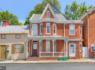 121 E Pomfret St, Carlisle, PA 17013