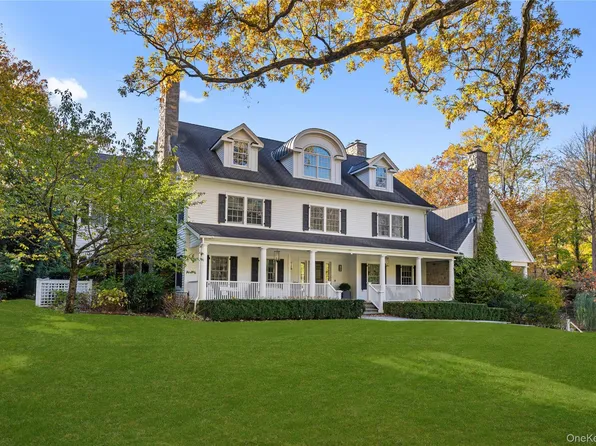 8 Richbell Road, Scarsdale, NY 10583