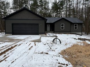 13760 Half Mile Dr NE, Gowen, MI 49326