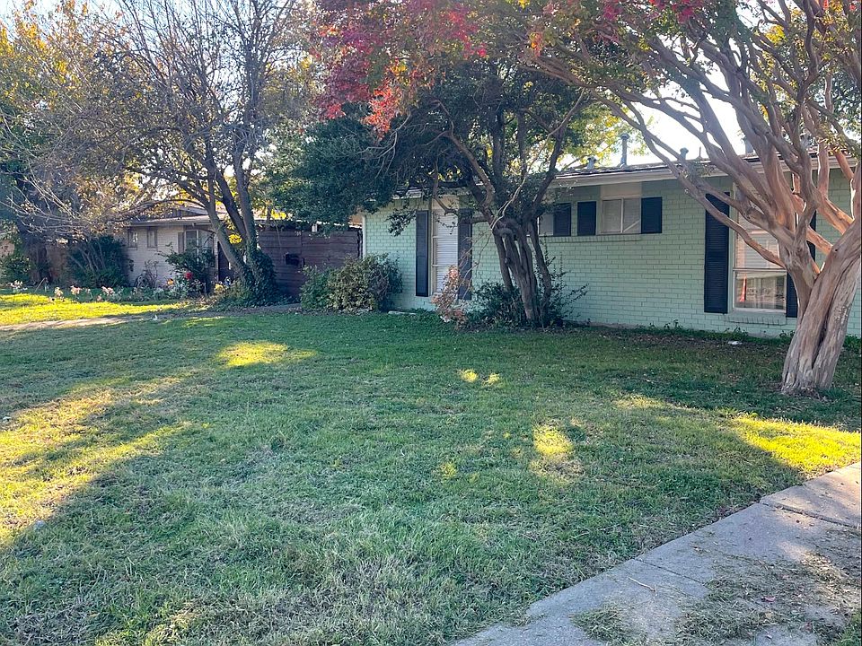 1st image of 709 Royal Crest Dr