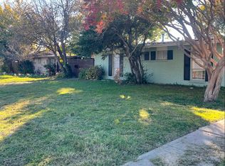 709 Royal Crest Dr, Richardson, TX 75081