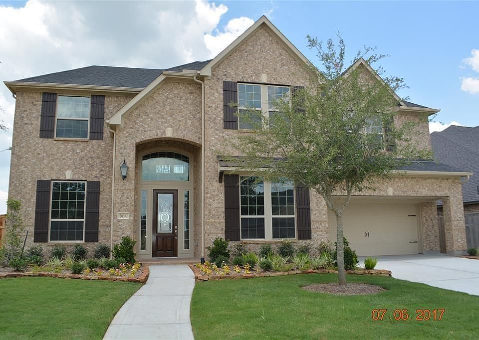 1st image of 28310 Evergreen Cove Ln