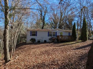 77 Goldmont St, Black Mountain, NC 28711