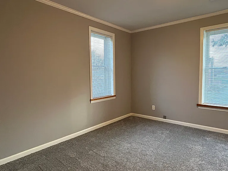 5428 Madison St — Photo 13
