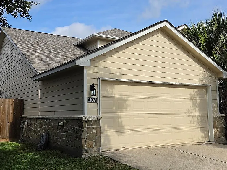 11047 Knobbley Oak Ct — Photo 3