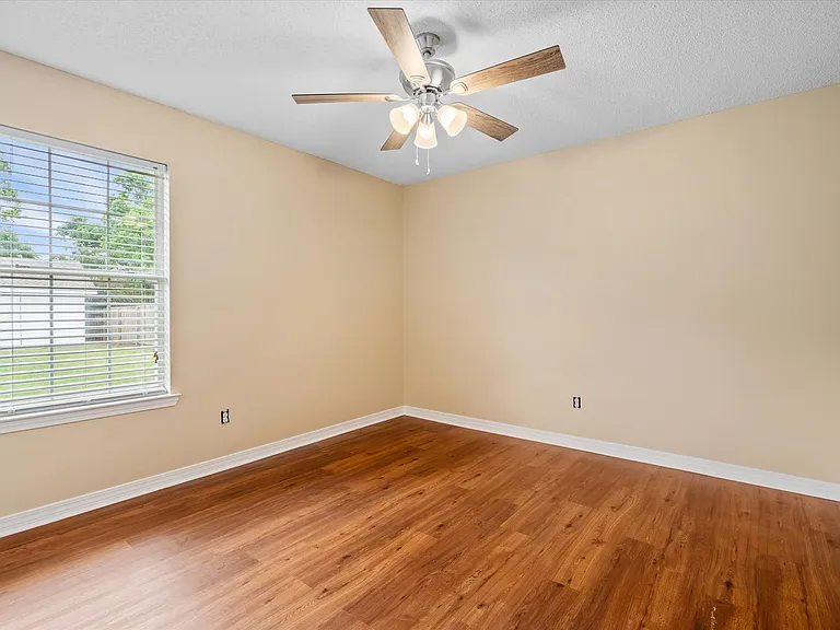 7669 Willard Ct — Photo 11