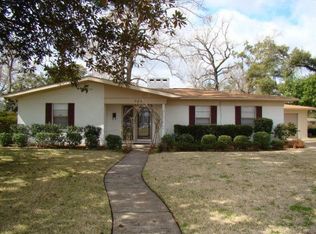 985 19th St, Beaumont, TX 77706