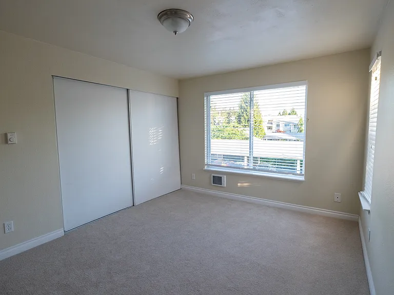 14342 126th Ave NE #A301 — Photo 9