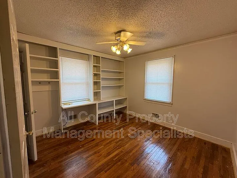 123 Lanier Ave — Photo 10