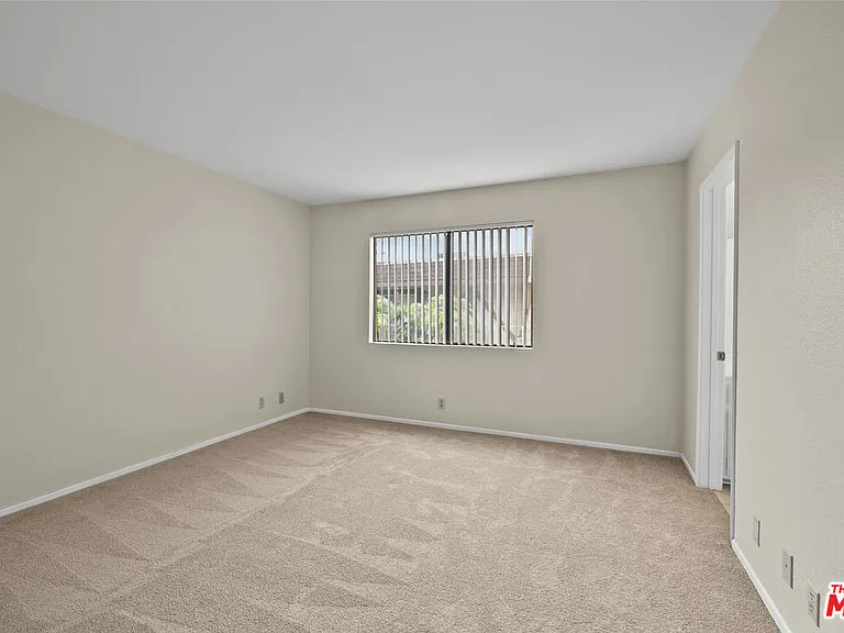 417 N Alhambra Ave #B — Photo 17