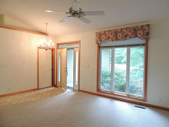4th image of 18 Trafalgar Ln
