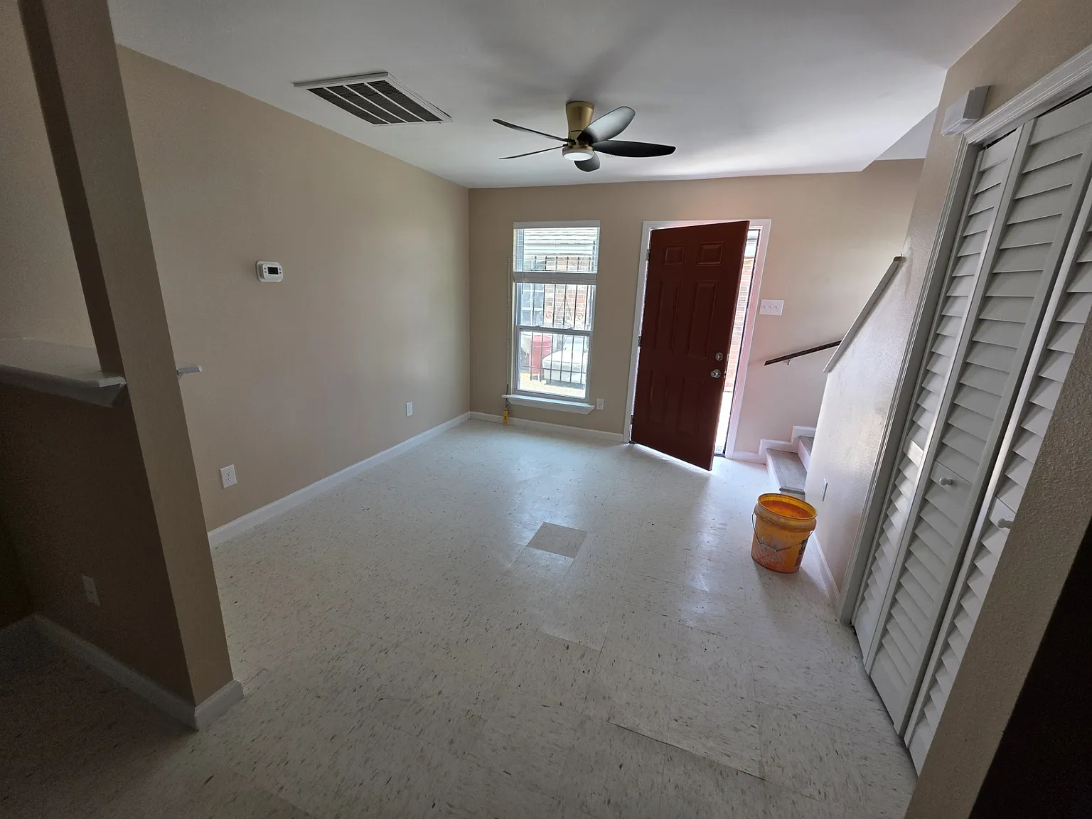 2 bed, 725 sqft, $1,150 — Photo 4