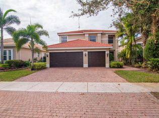 2002 Grey Falcon Cir SW, Vero Beach, FL 32962