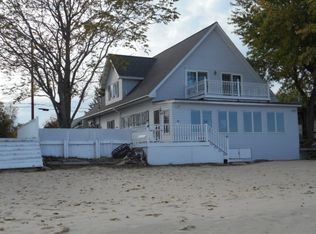 1035 Brissette Beach Rd, Kawkawlin, MI 48631