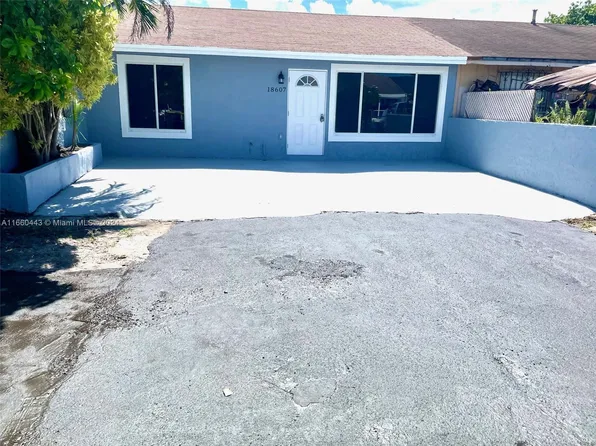 18607 NW 45th Ave, Miami Gardens, FL 33055