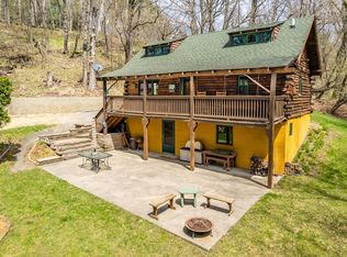 S1227 E Redstone Dr, La Valle, WI 53941