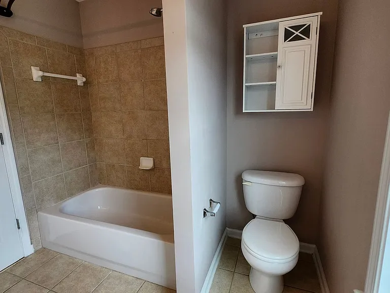 212 Revillion Way — Photo 15