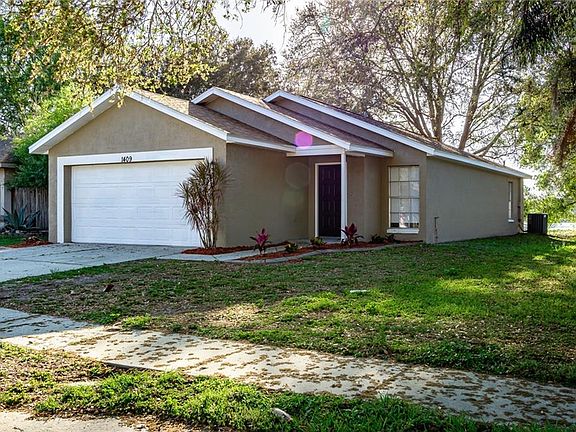 4th image of 1409 Mohrlake Dr