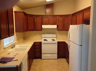 1715 Los Flores St, Shasta Lake, CA 96019