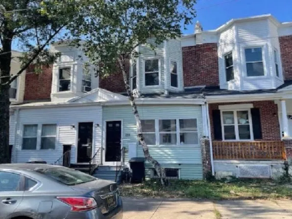 814 E 17th St, Wilmington, DE 19802
