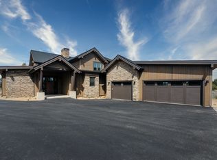 17719 SW Chaparral Dr, Powell Butte, OR