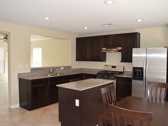 Gorgeous Island Kitchen