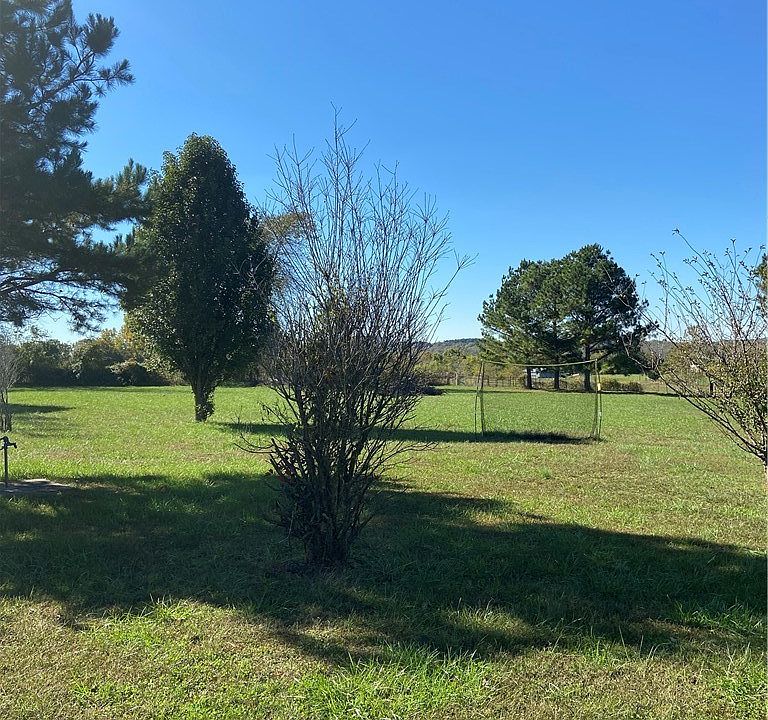 2nd image of 15269 Goshen Tuttle Rd #79